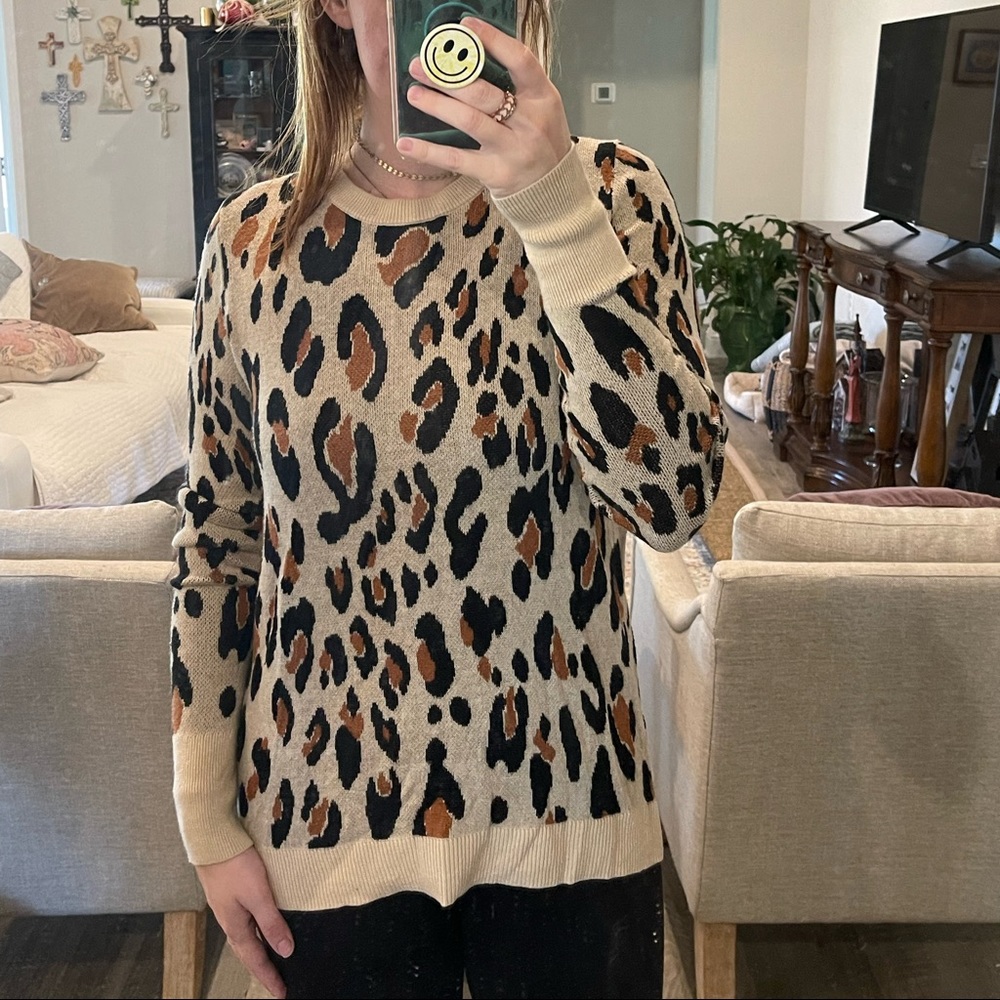 leopard print sweater